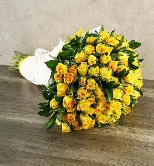It's Always Sunny Rose Bouquet